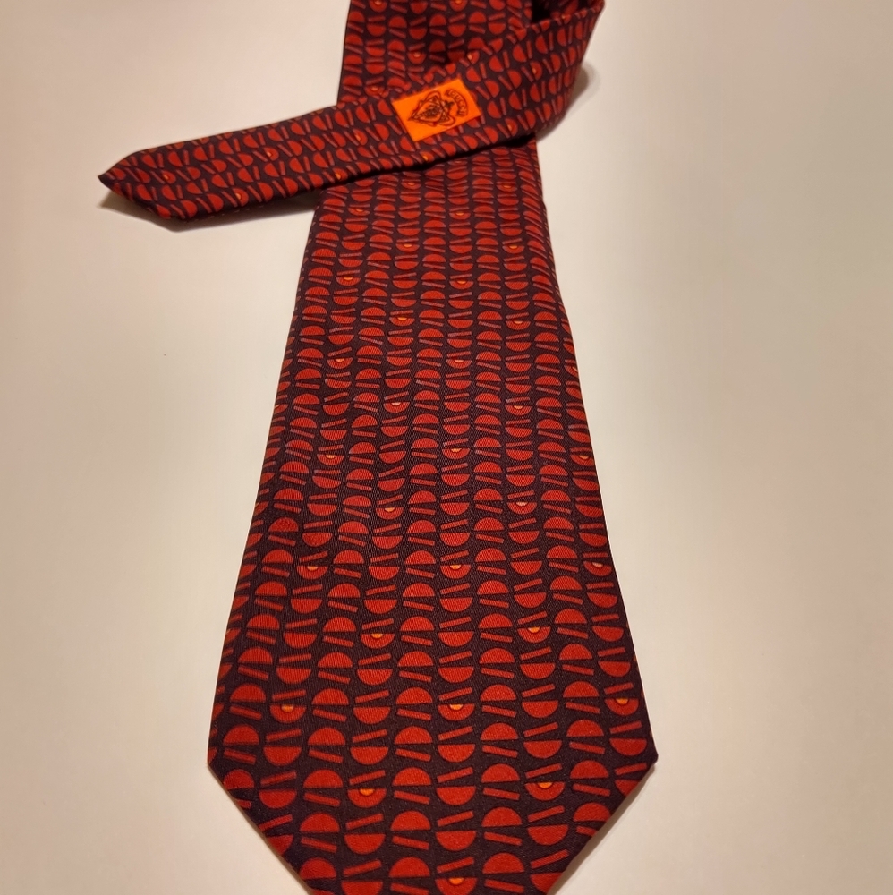 Gucci silk tie